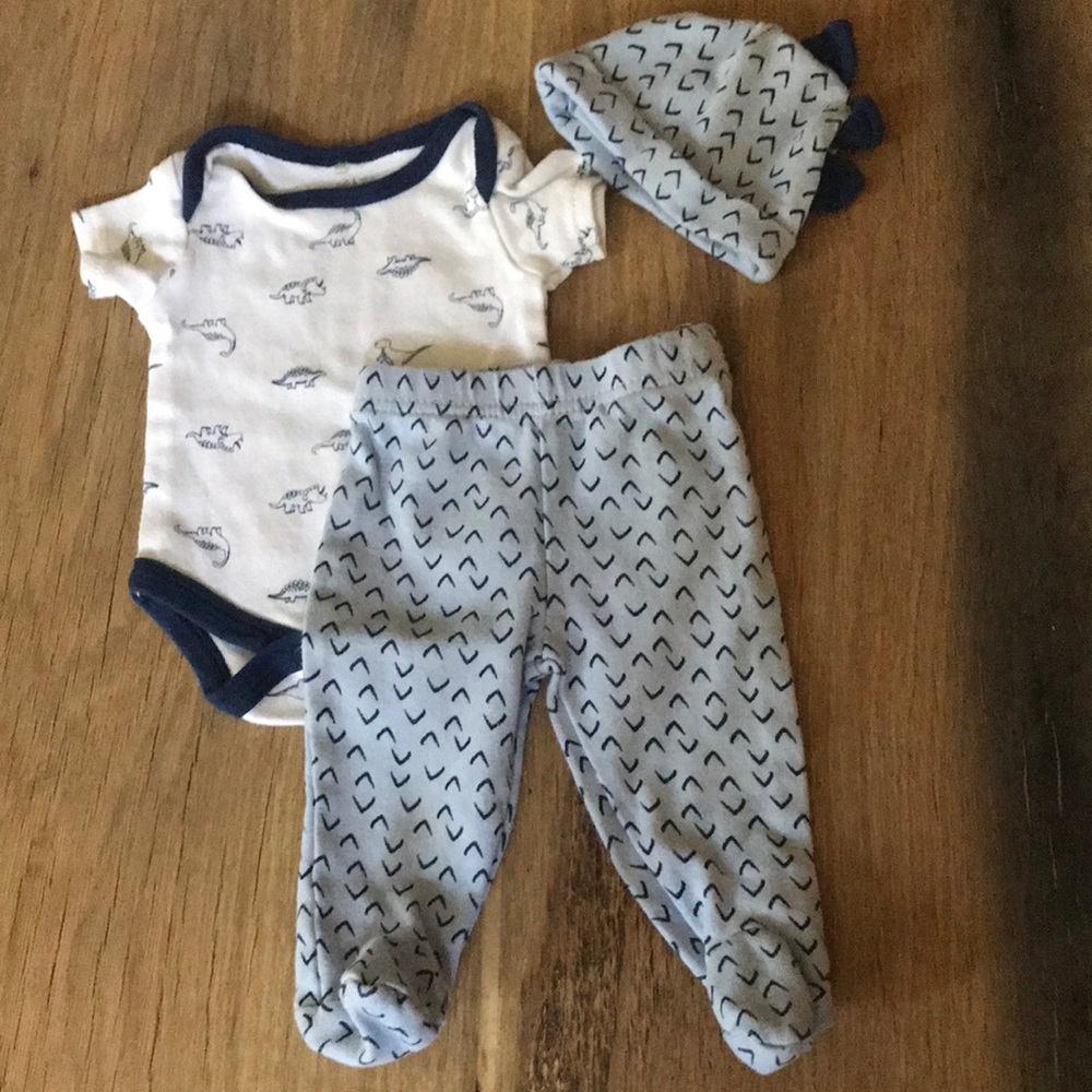 Baby boy 0-3 mo. Dinosaur onesie, pants w/ footies and hat